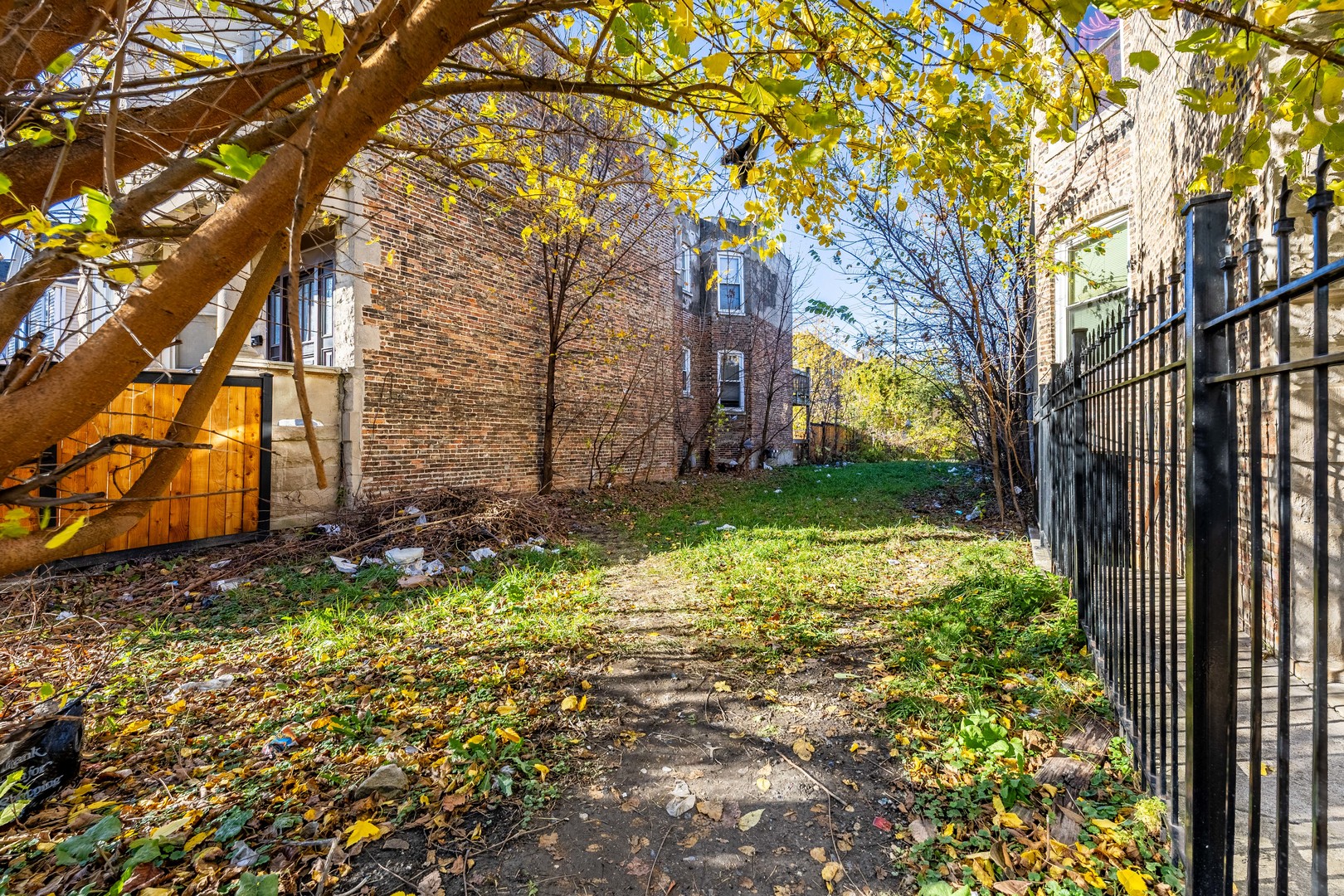 1314 S Springfield Avenue Property Photo 1