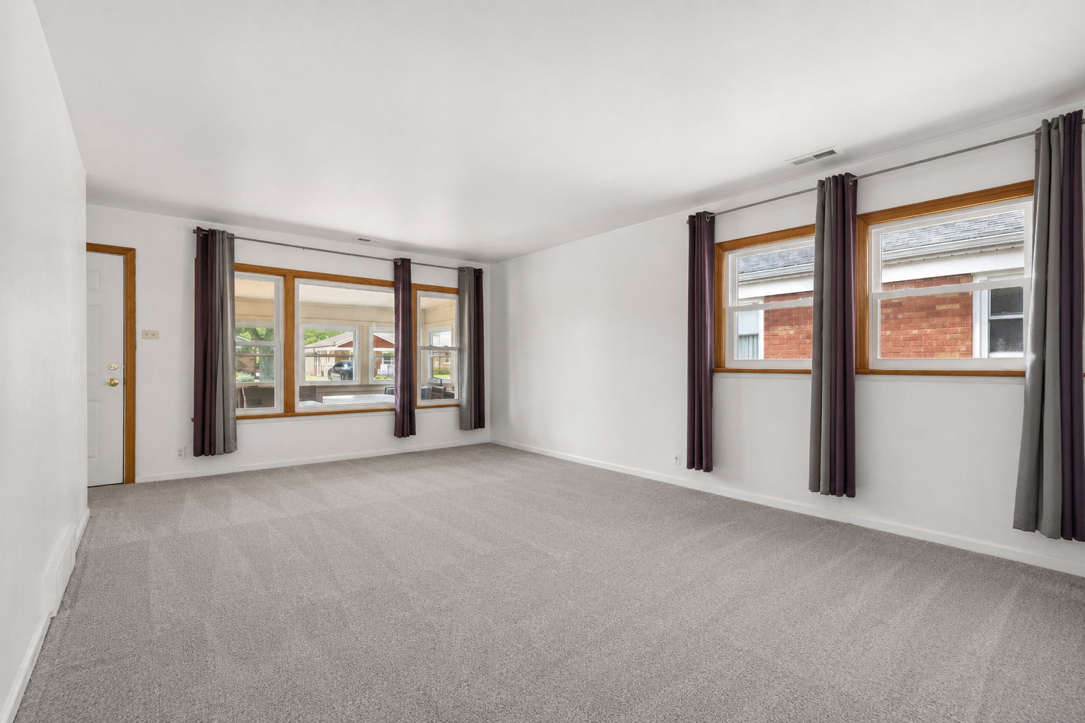 11705 S Meadow Lane Drive Property Photo 6