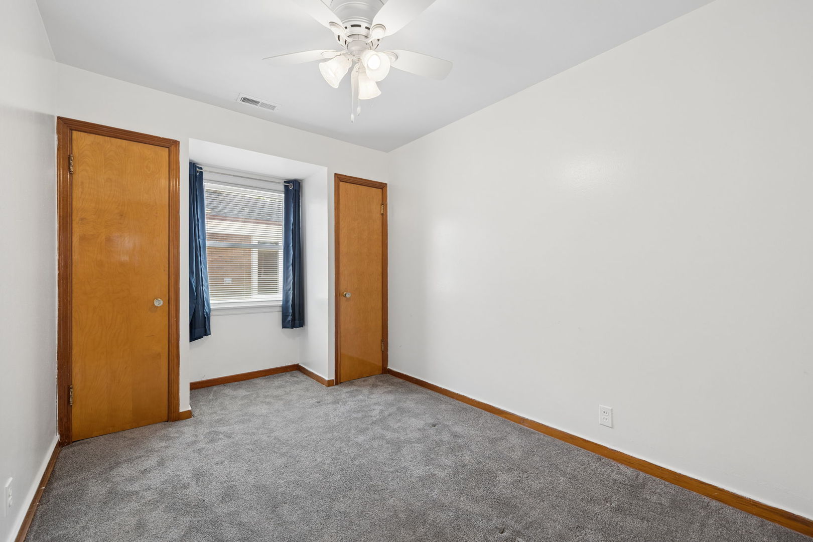 11705 S Meadow Lane Drive Property Photo 8