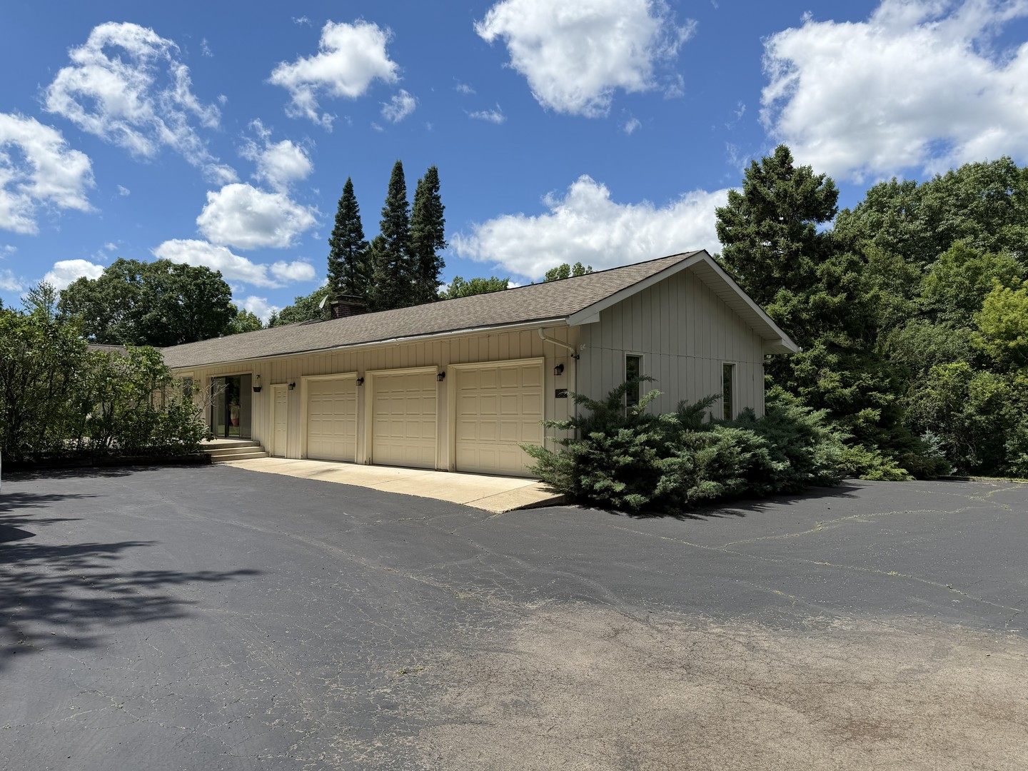 1842 Thomas Atkinson Road Property Photo 15