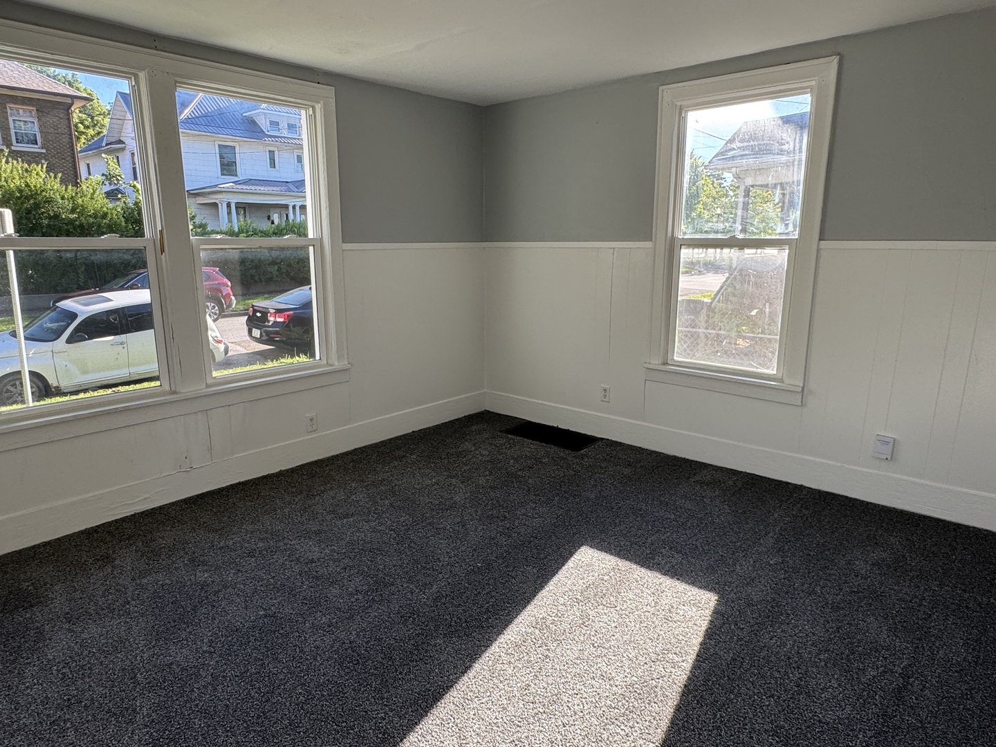 1127 N Ripley Street Property Photo 10