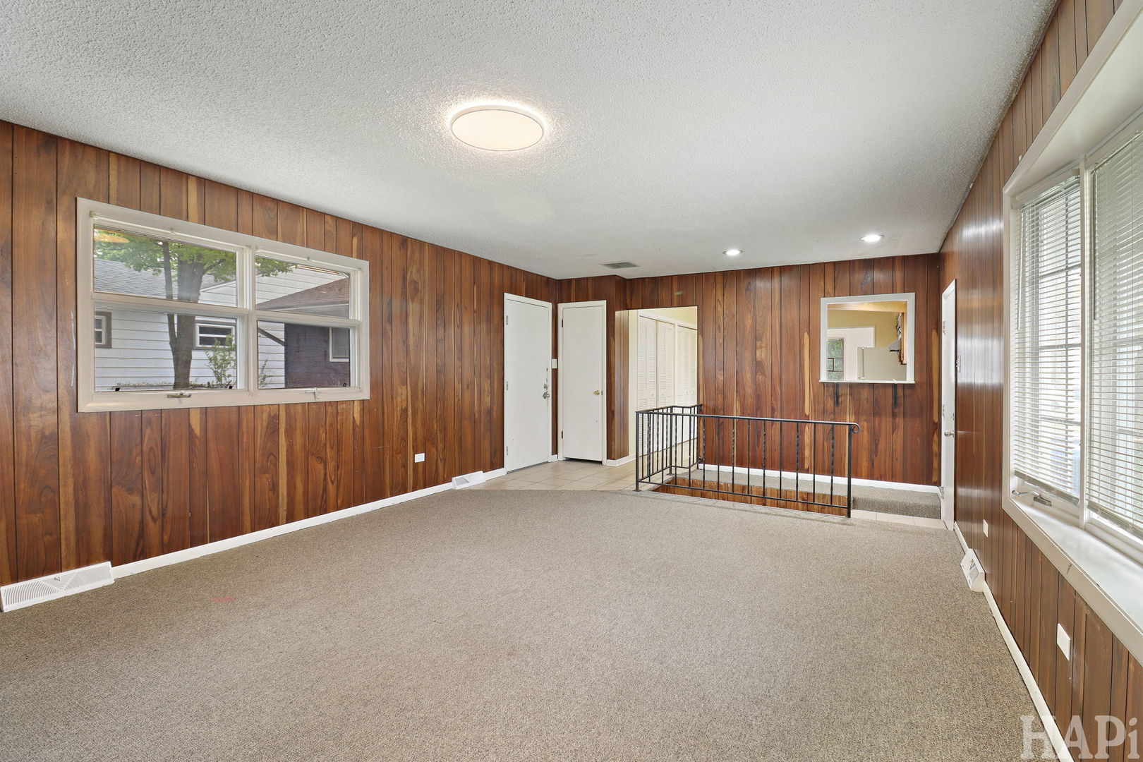 916 Chestnut Street Property Photo 8