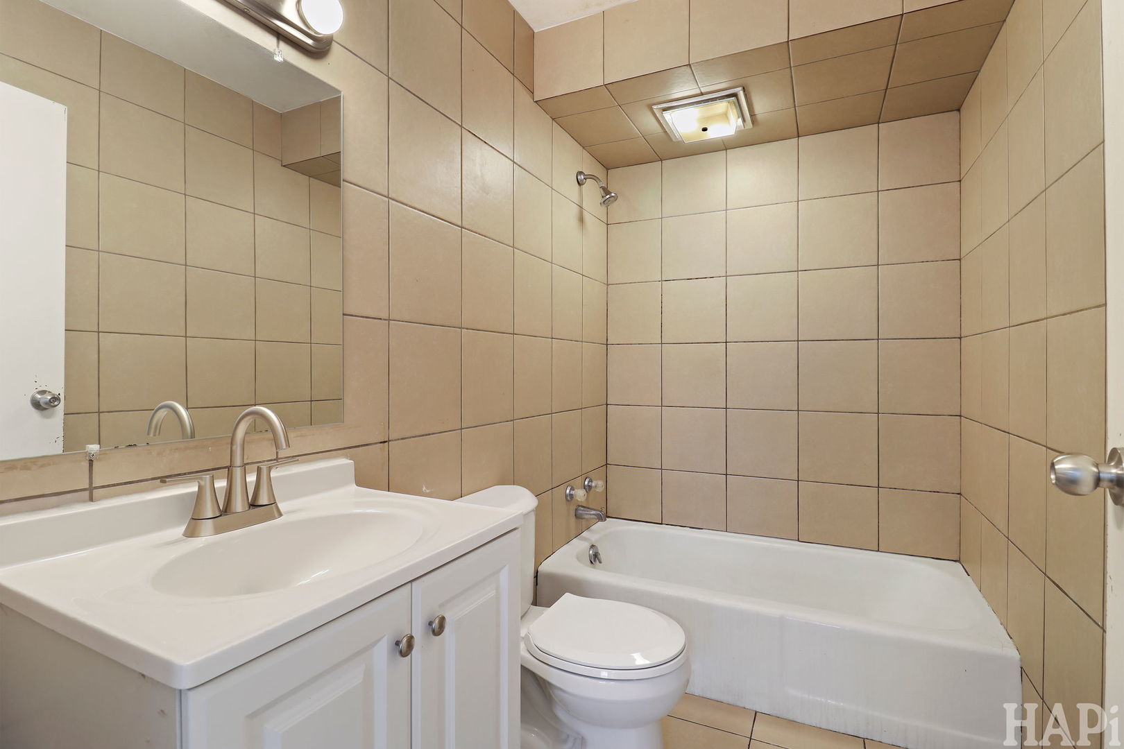 916 Chestnut Street Property Photo 10