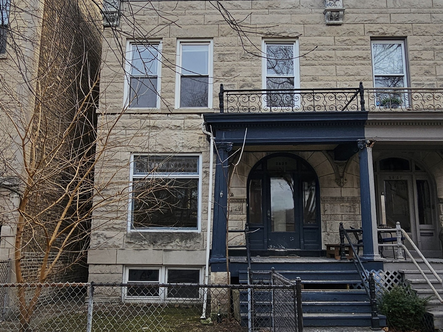 3639 N Greenview Avenue Property Photo 1