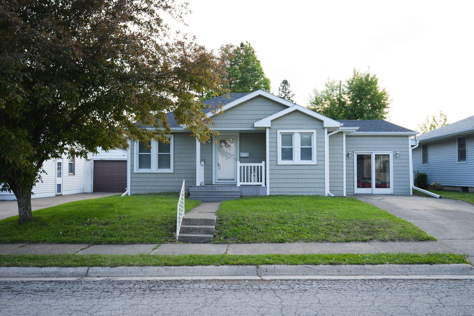 1561 Argyle Road Property Photo 1