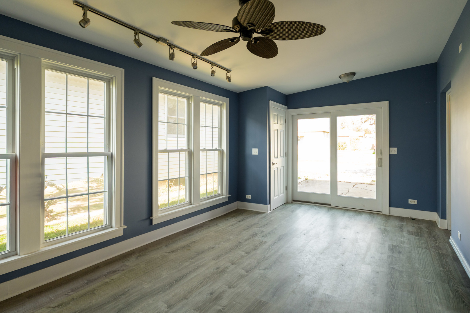 1561 Argyle Road Property Photo 11
