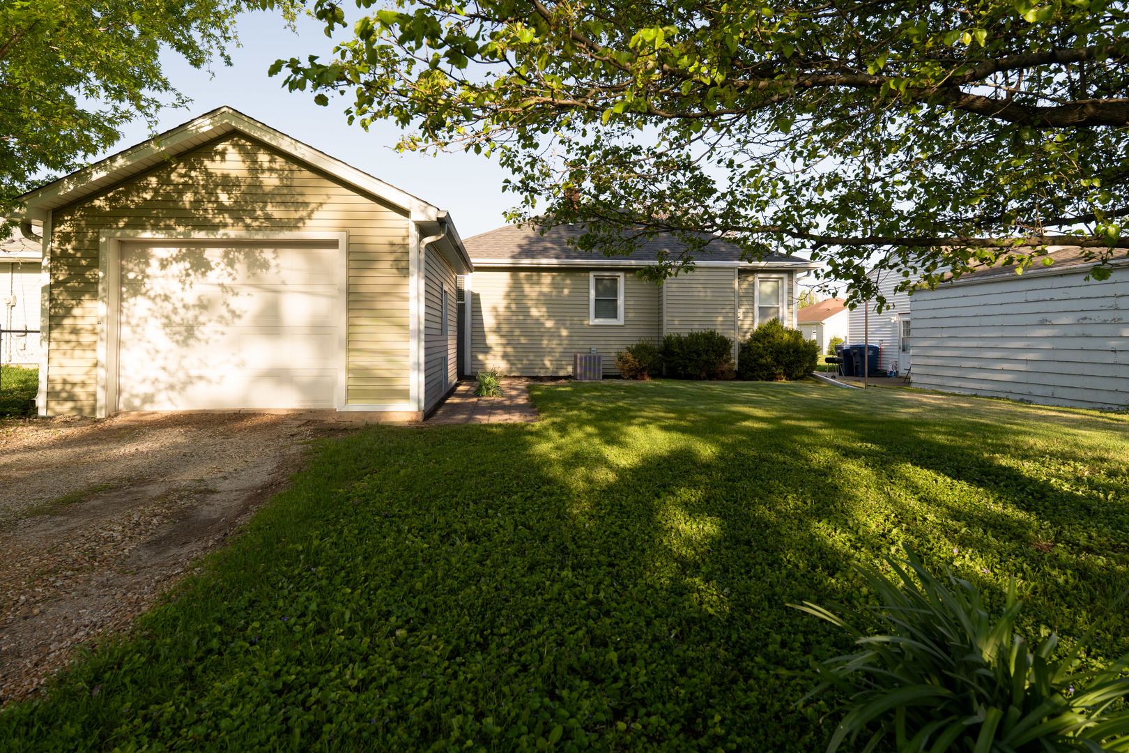 1561 Argyle Road Property Photo 13