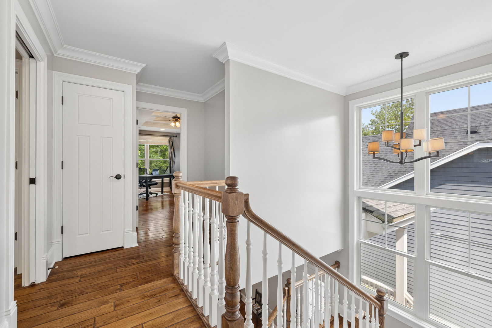 488 S Columbia Street Property Photo 17