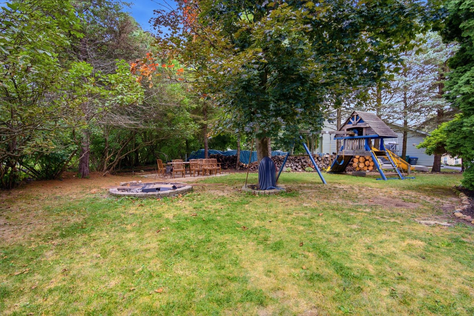 126 Ne Queensbury Place Property Photo 19