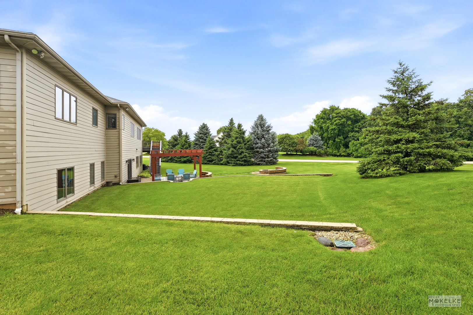 6192 S Woods Court Property Photo 8