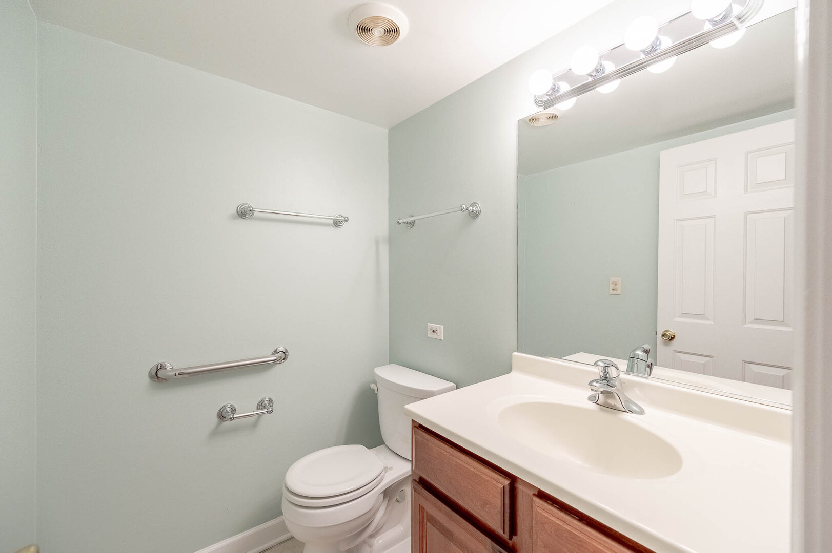 1000 S Lorraine Road 411 Property Photo 11