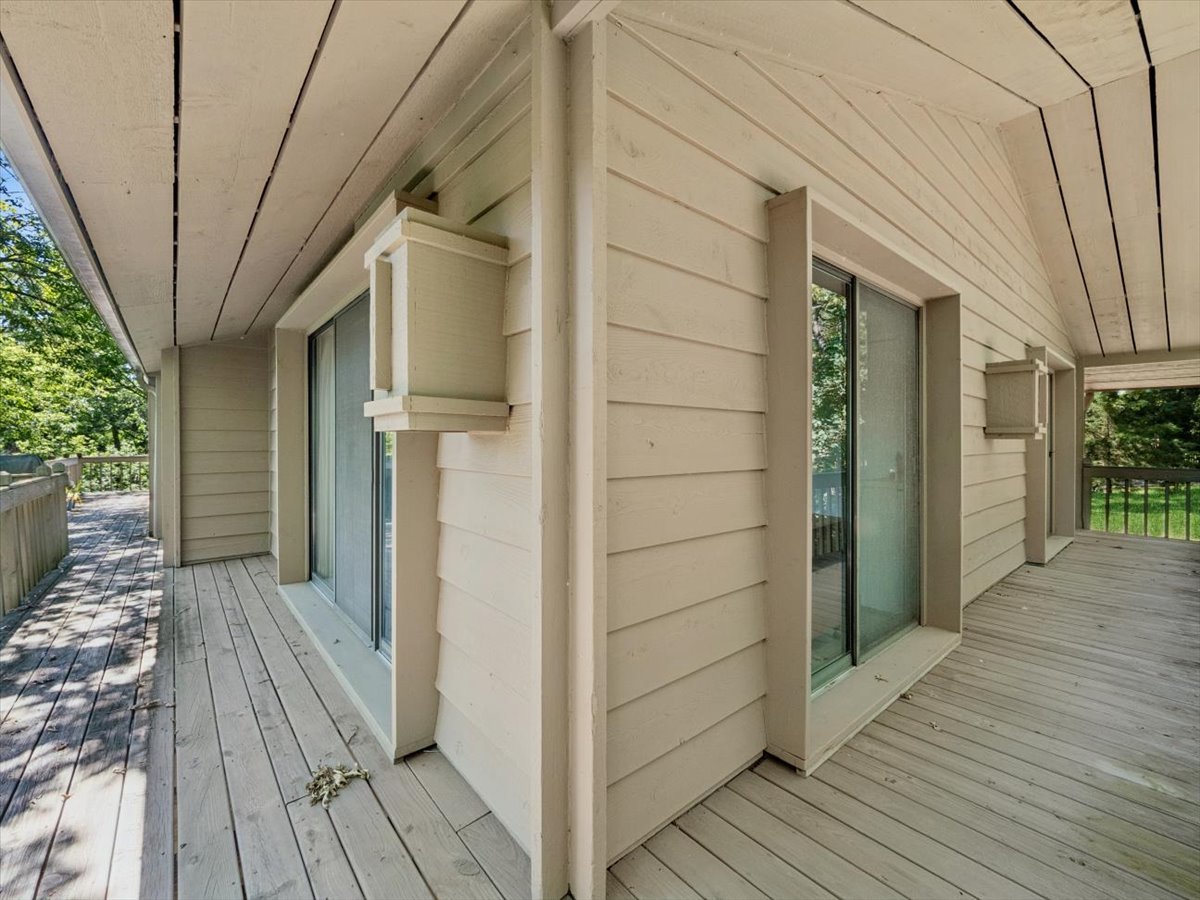 25521 W Blakely Parkway Property Photo 20