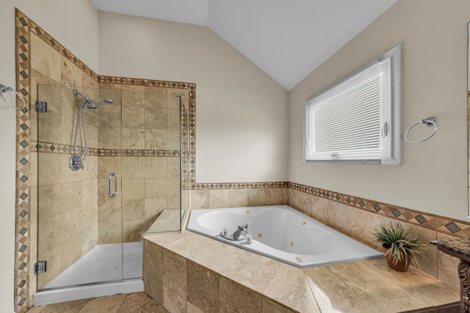 4756 Fesseneva Lane Property Photo 33