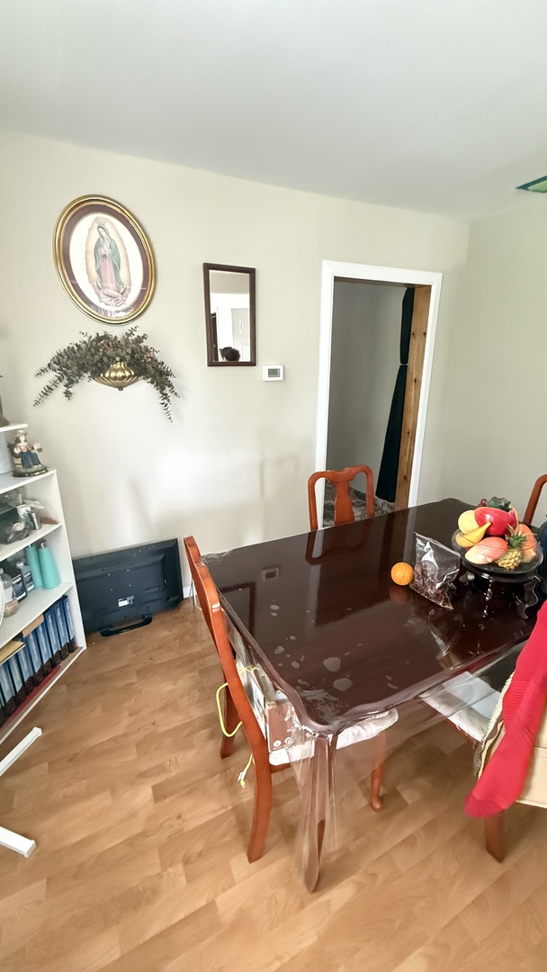3824 S Sacramento Avenue Property Photo 5