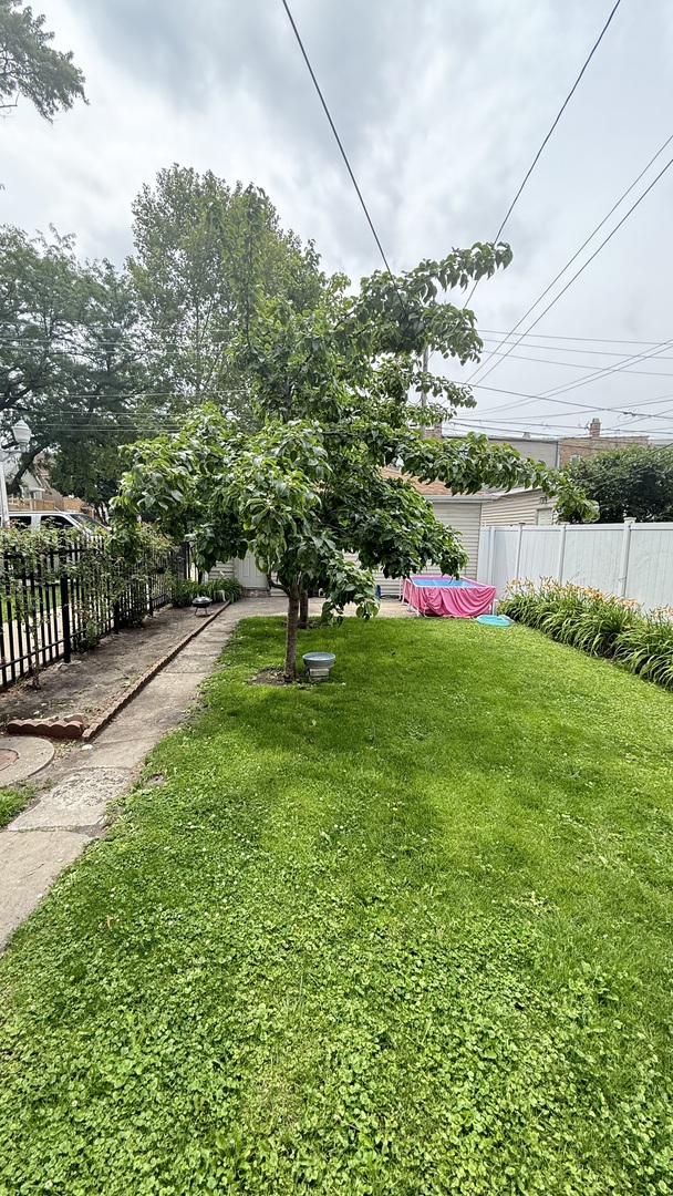 3824 S Sacramento Avenue Property Photo 18