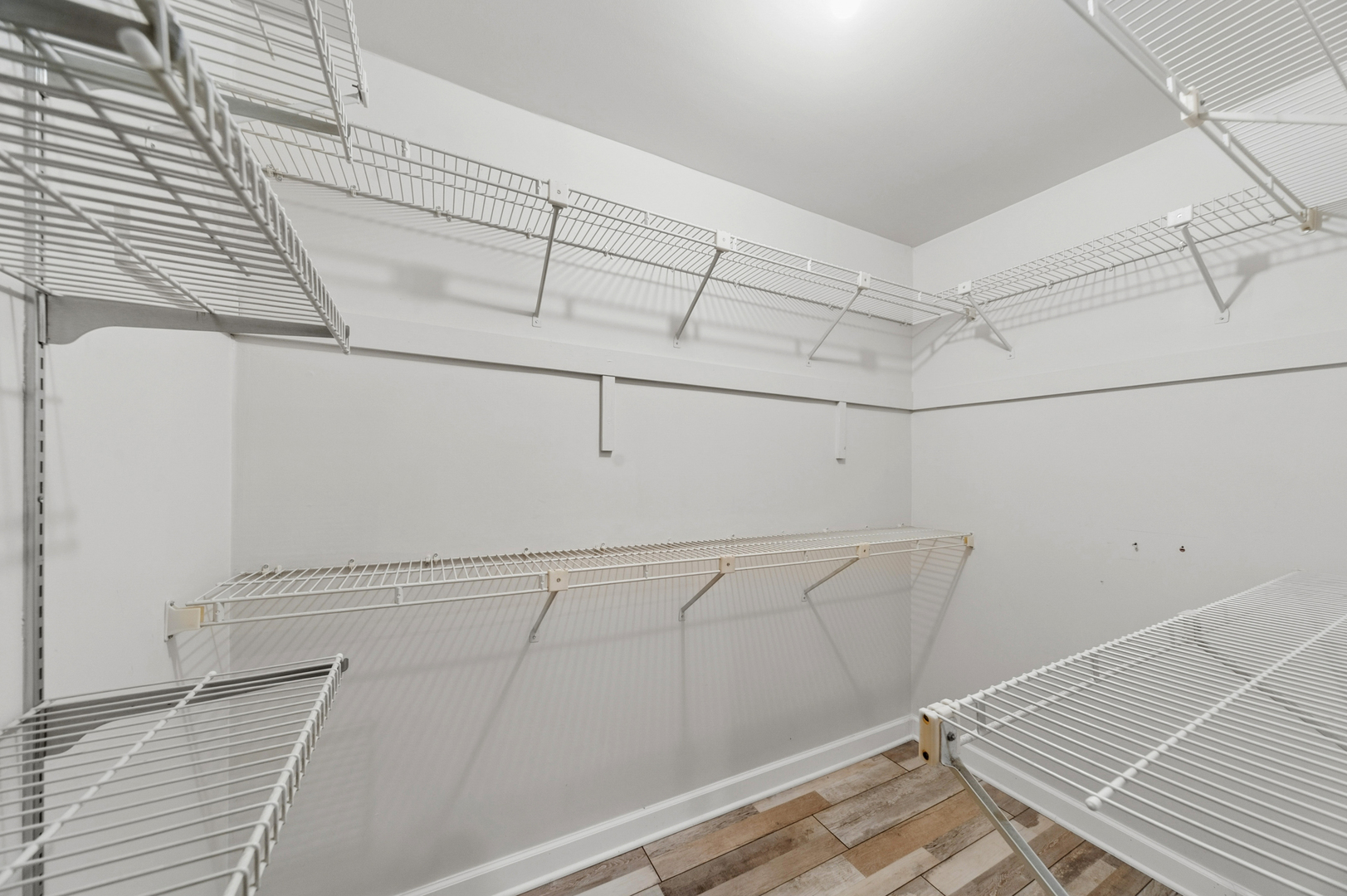 3070 Pheasant Creek Drive 106 Property Photo 18