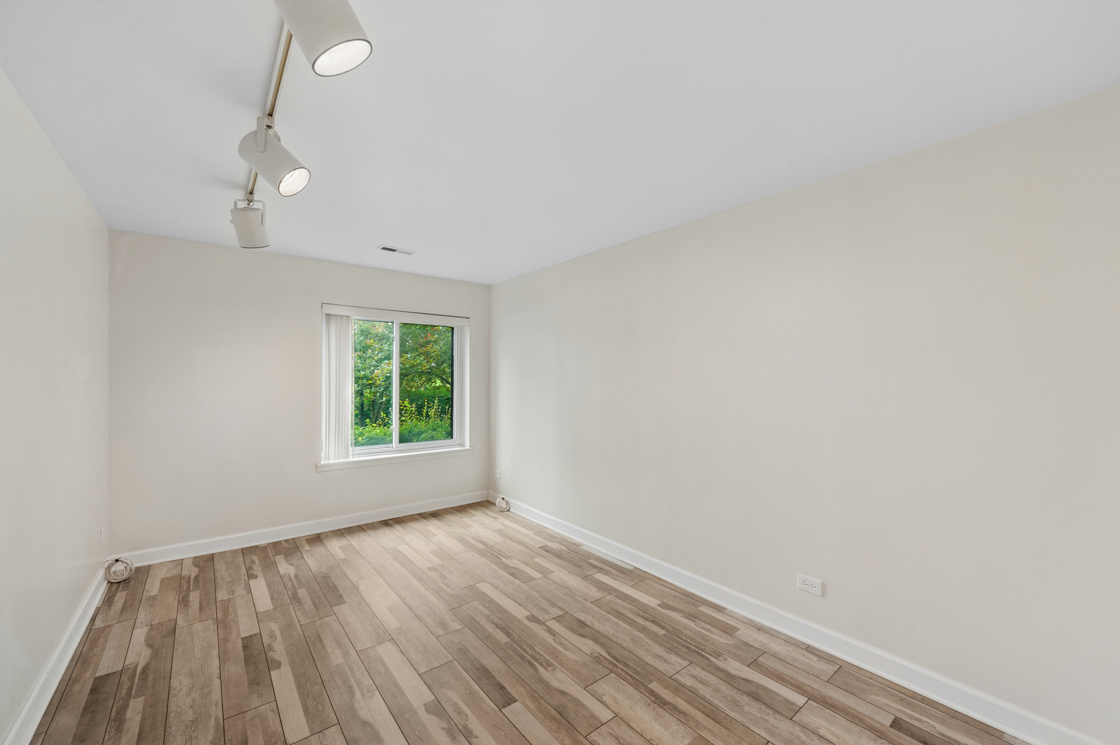 3070 Pheasant Creek Drive 106 Property Photo 22