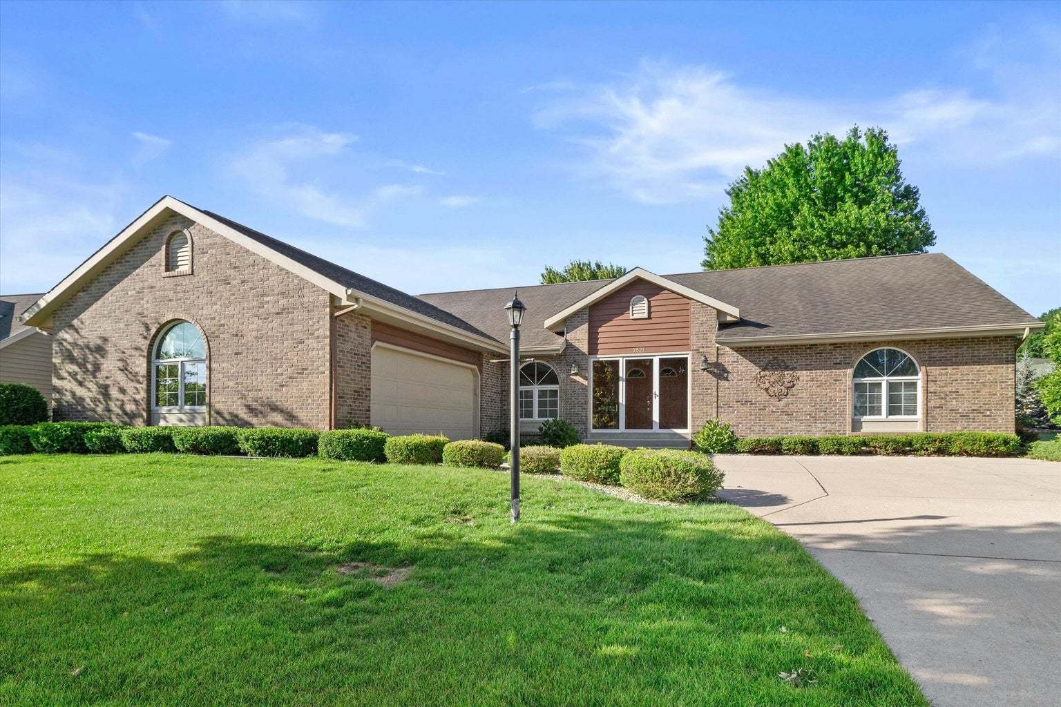 3521 13th Place Property Photo 1