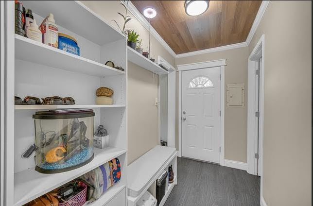 8630 W 163rd Street Property Photo 13