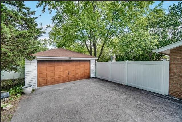 8630 W 163rd Street Property Photo 25