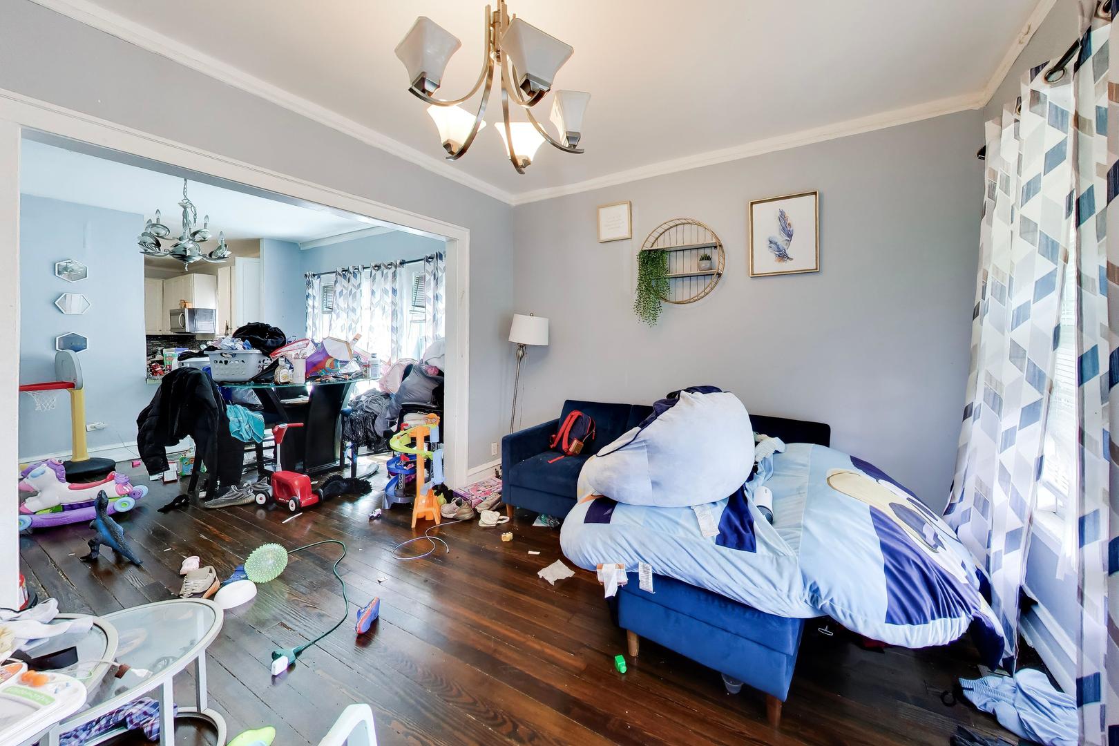 1462 W 73rd Street Property Photo 4