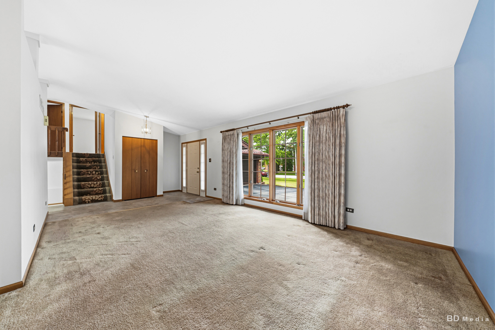 4035 216th Street Property Photo 7