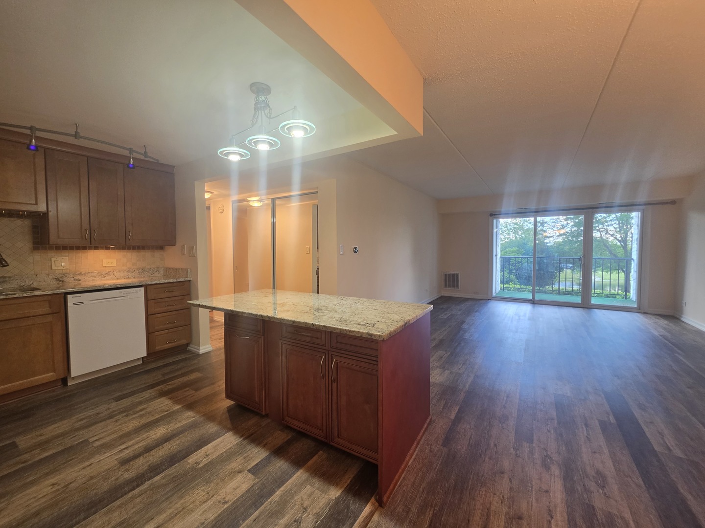 375 Plum Creek Drive 103 Property Photo 19