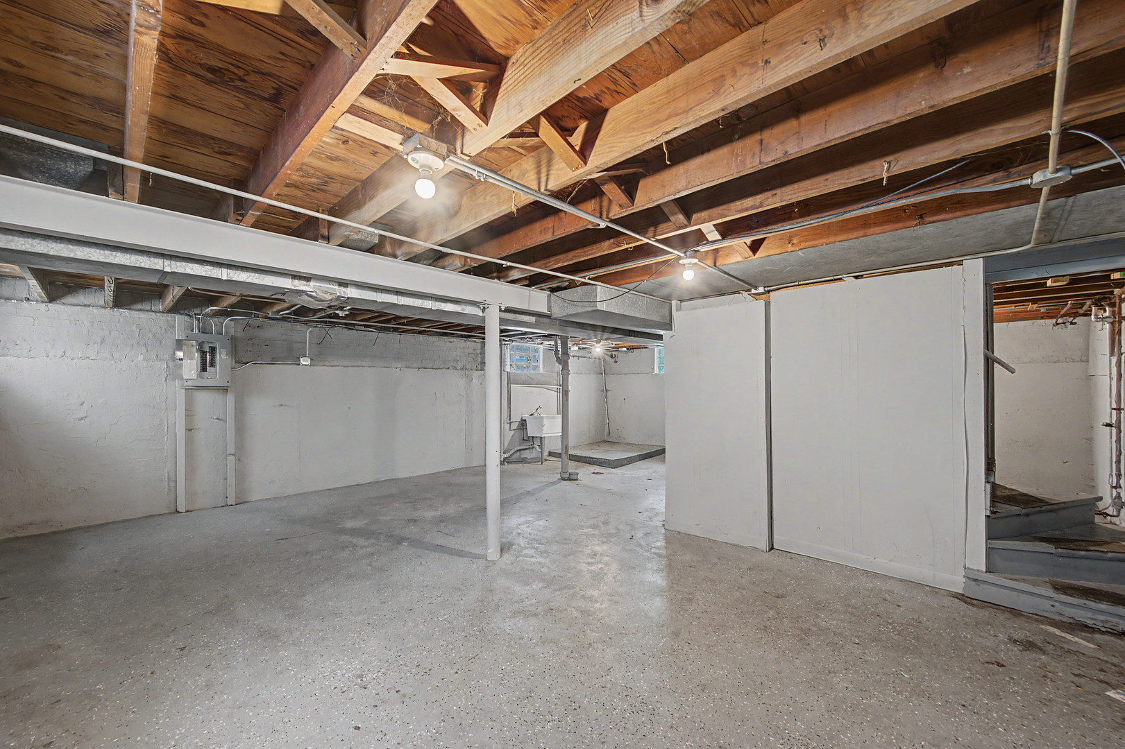 1481 Lincoln Avenue Property Photo 16