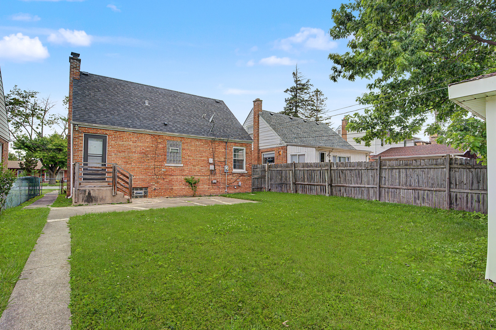 1481 Lincoln Avenue Property Photo 19