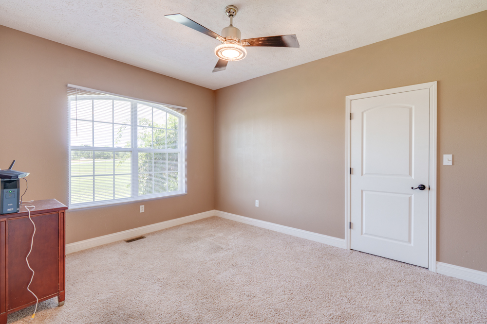 2108 S Hillside Lane Property Photo 14