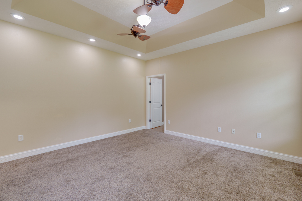 2108 S Hillside Lane Property Photo 33