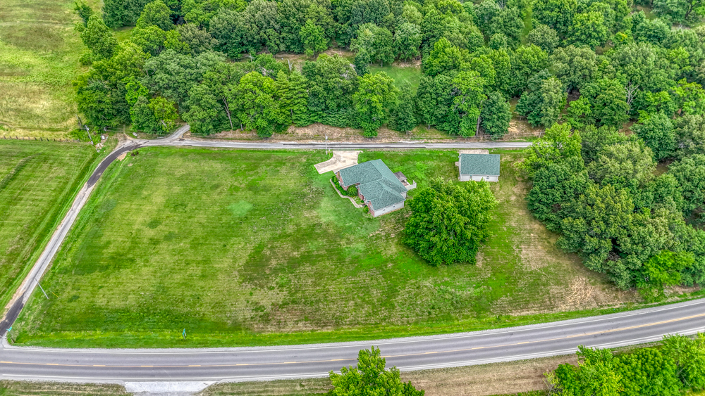2108 S Hillside Lane Property Photo 56
