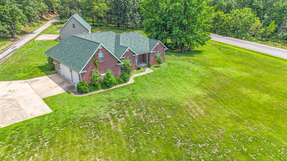 2108 S Hillside Lane Property Photo 57