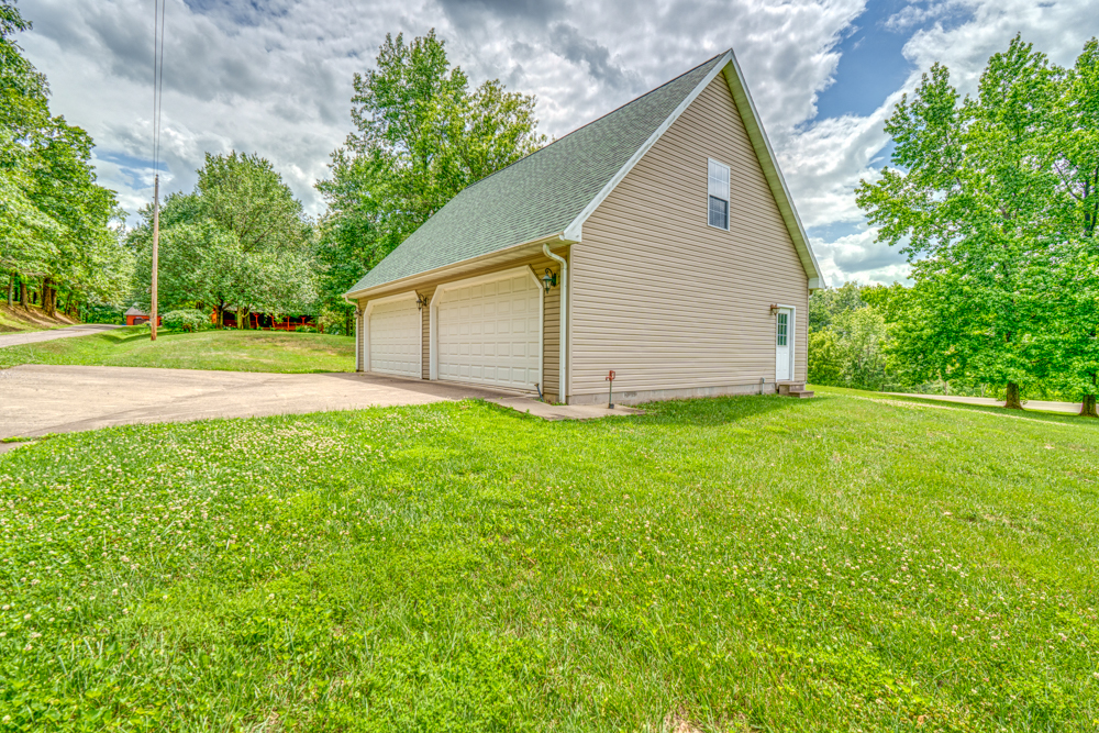 2108 S Hillside Lane Property Photo 59