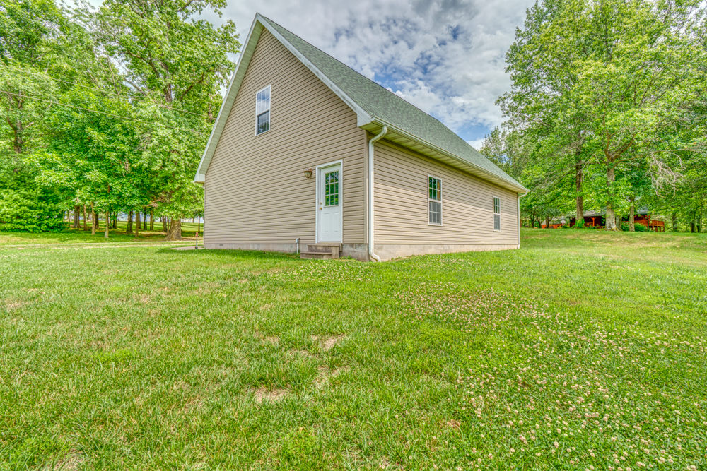 2108 S Hillside Lane Property Photo 60