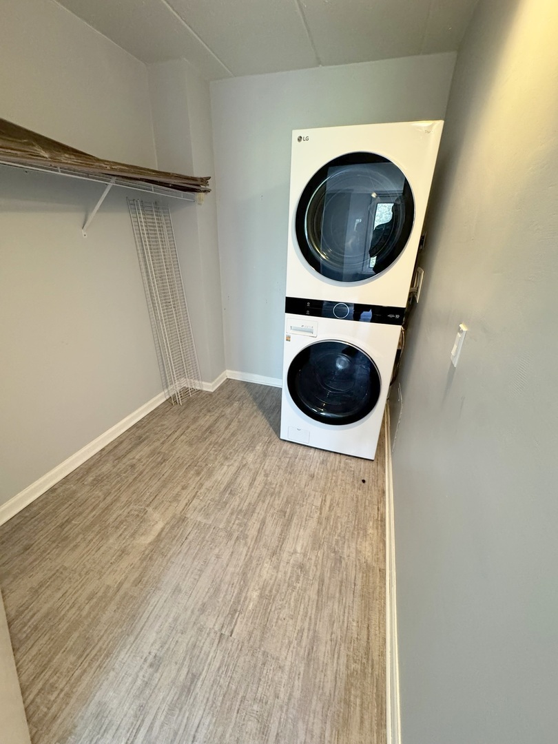 1 Renaissance Place 617 Property Photo 17