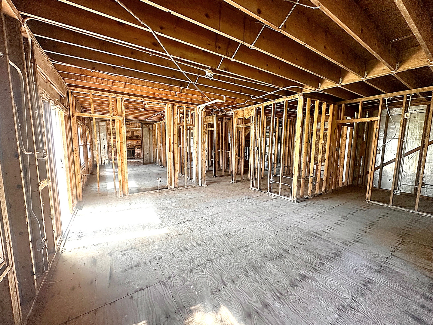 23060 Cicero Avenue Property Photo 6