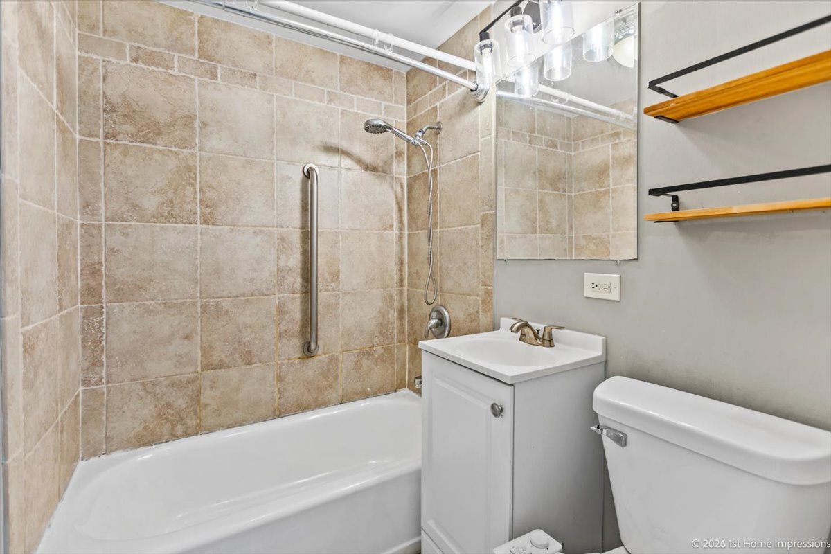 5016 Oak Center Drive Property Photo 15