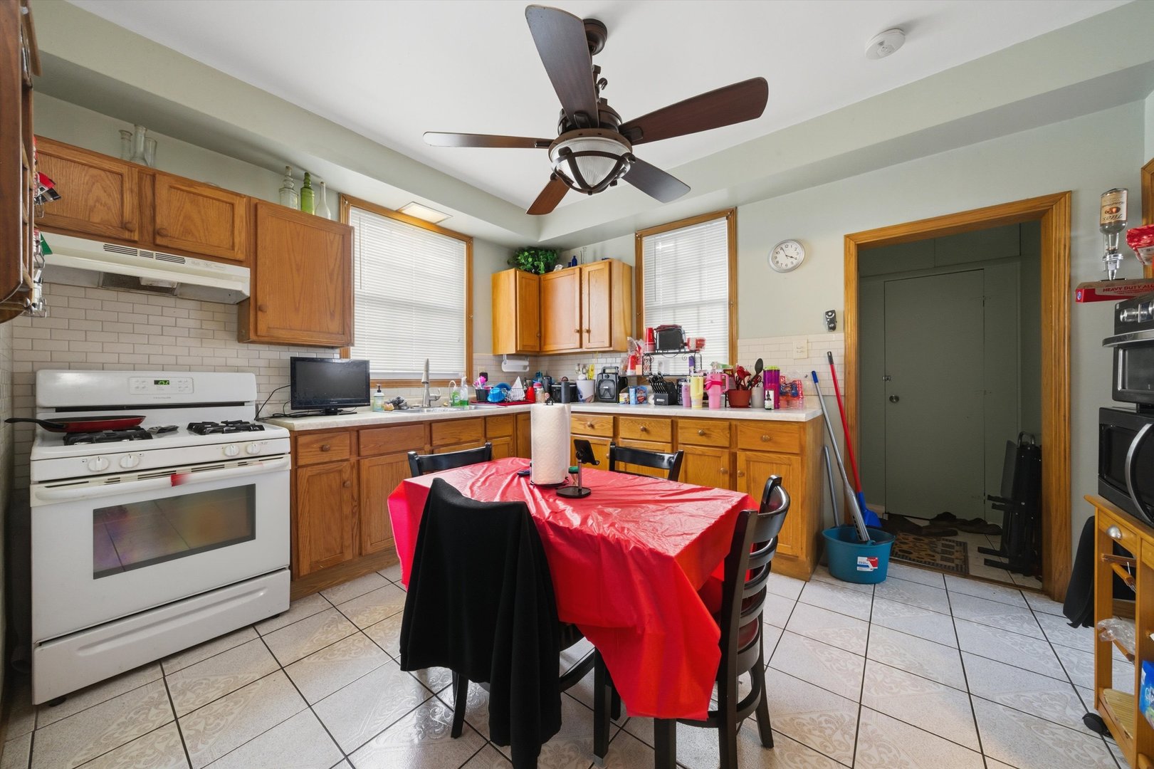 1308 Vincennes Avenue Property Photo 6
