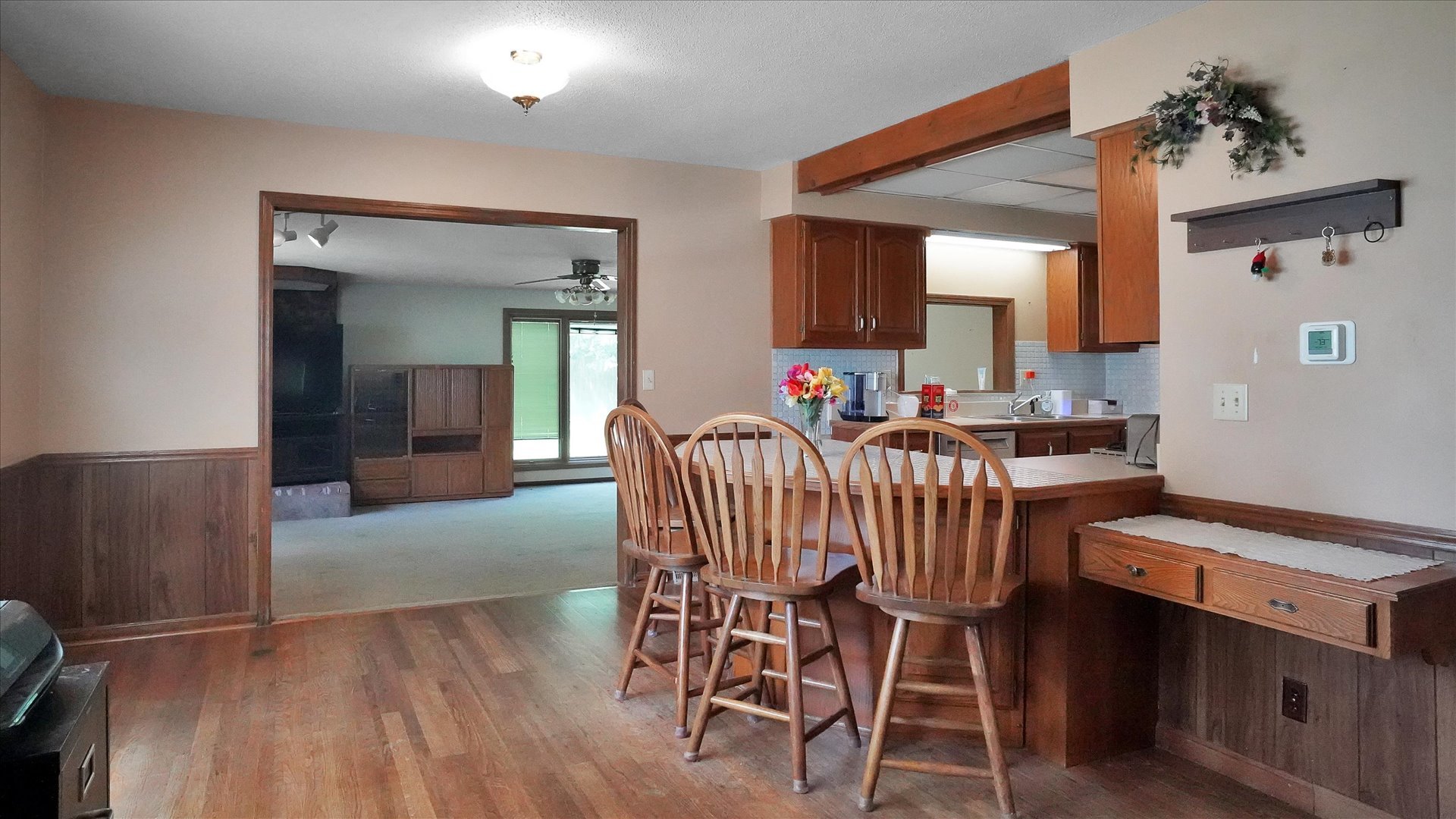 2305 Whitson Circle Property Photo 5