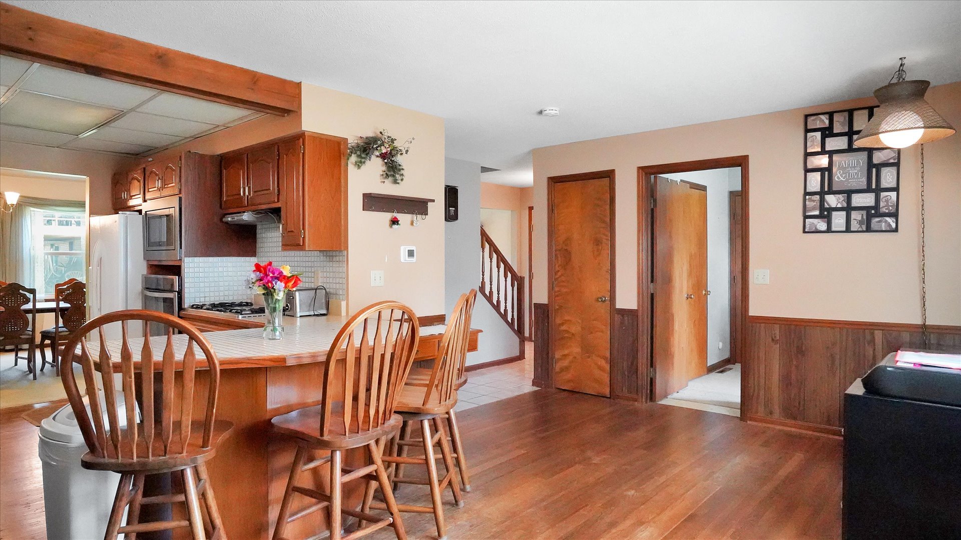2305 Whitson Circle Property Photo 7