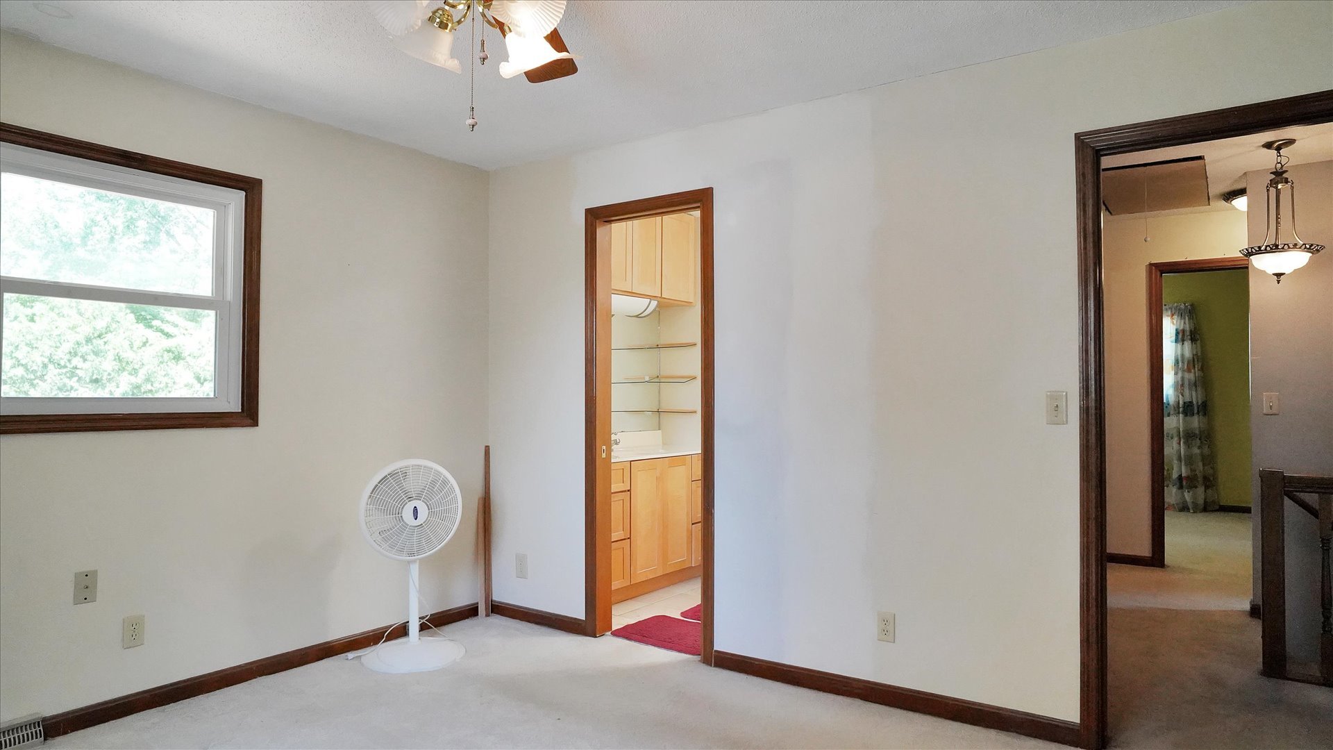 2305 Whitson Circle Property Photo 23