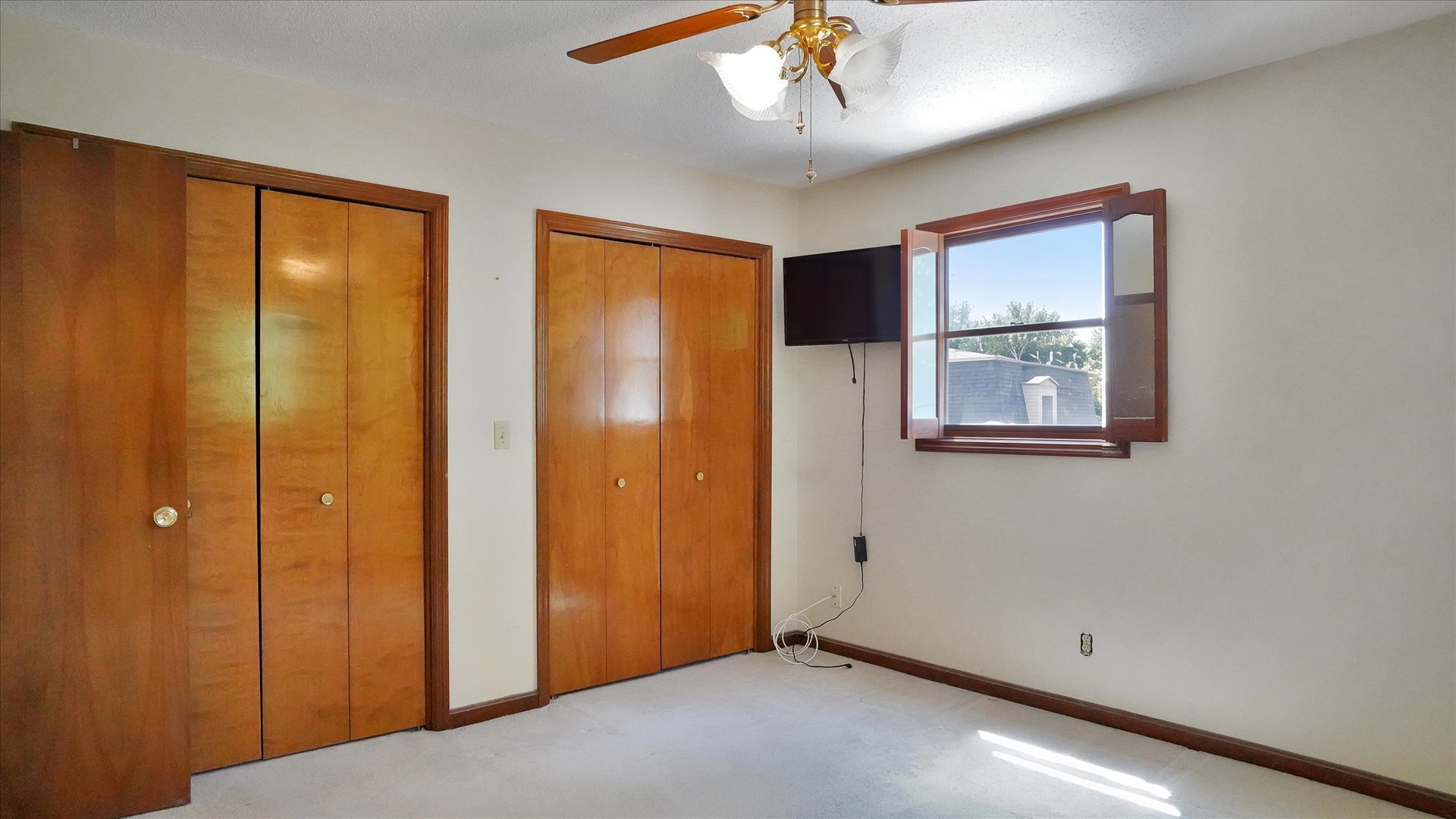 2305 Whitson Circle Property Photo 25