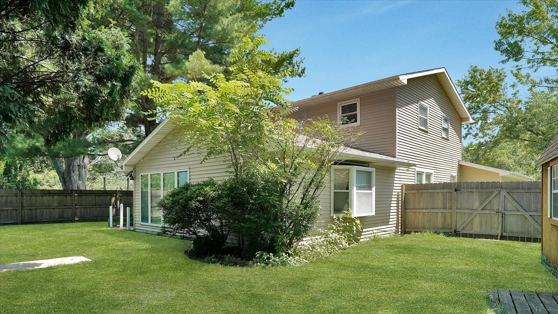 2305 Whitson Circle Property Photo 36