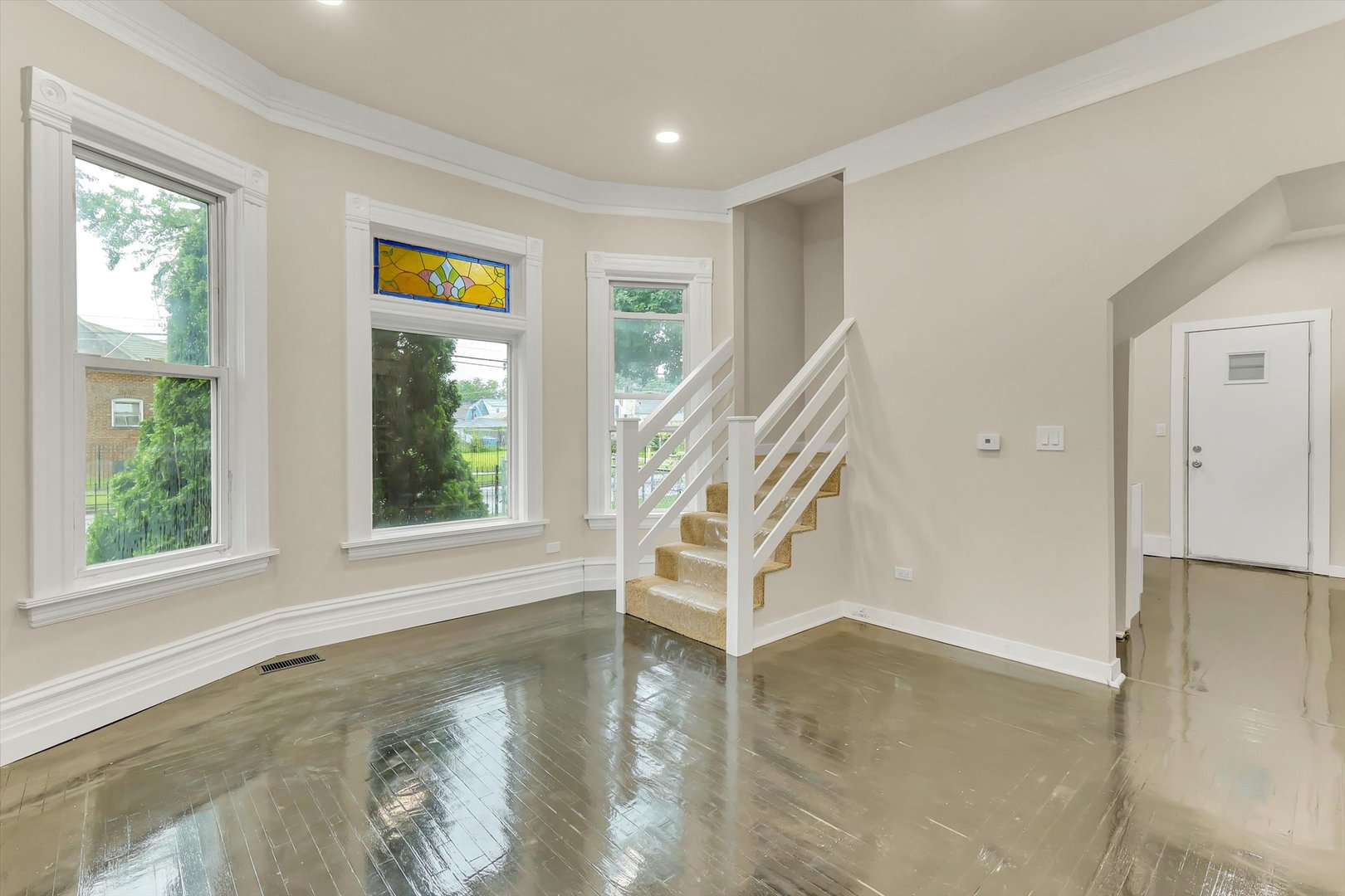 8852 S Wallace Street Property Photo 6