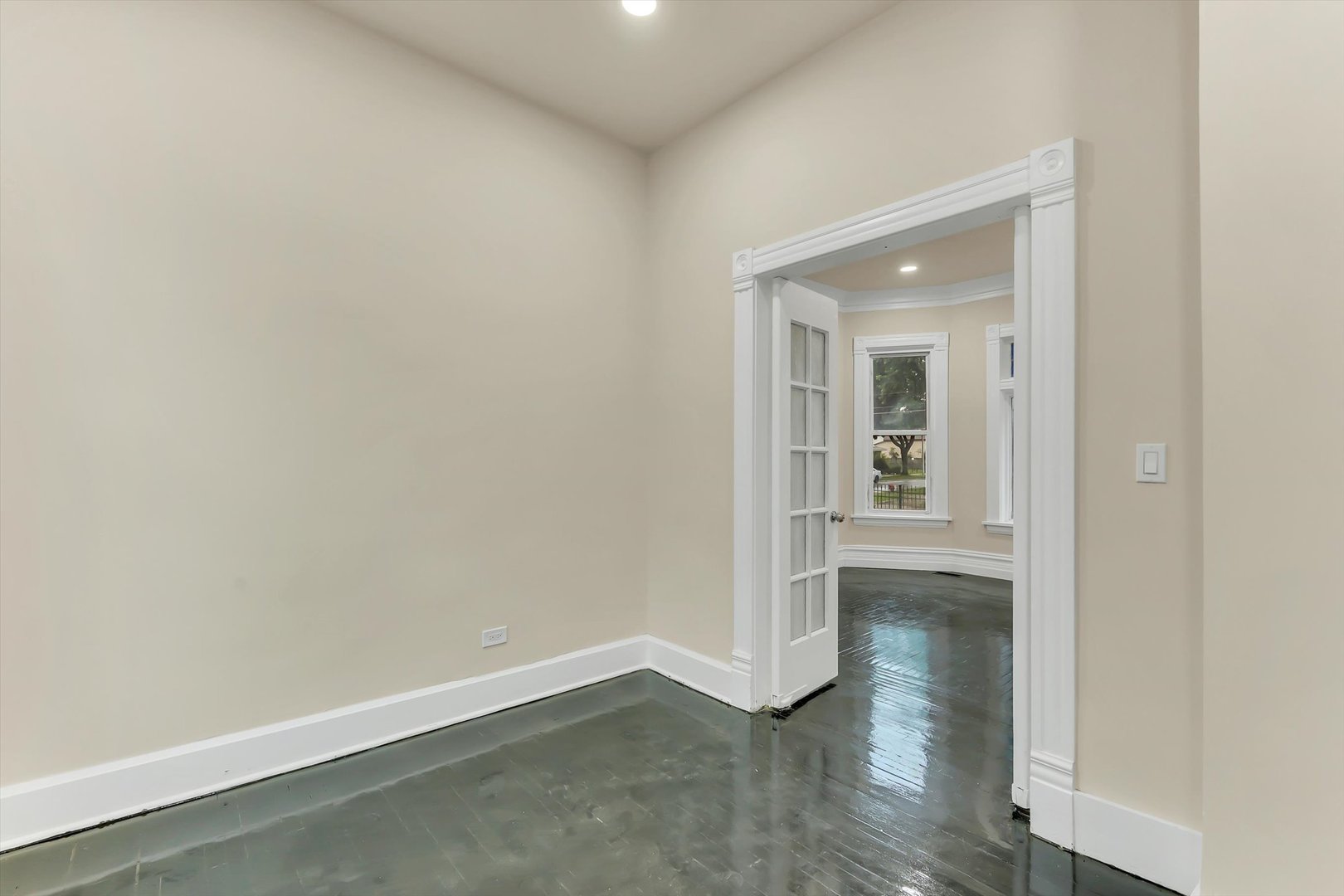8852 S Wallace Street Property Photo 12