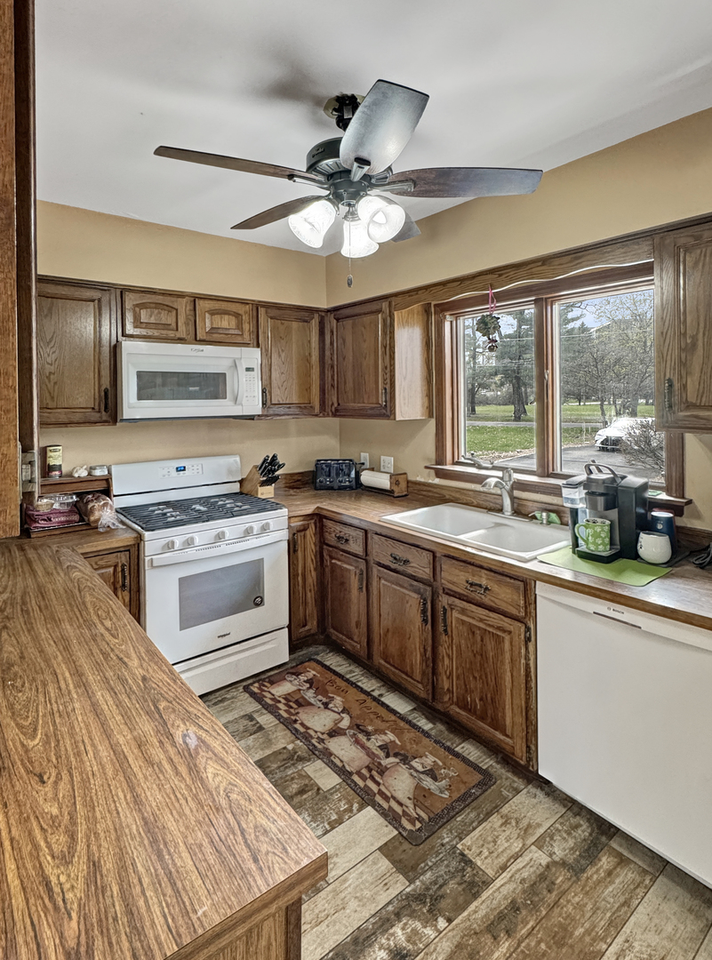 435 Forest Trail Property Photo 24