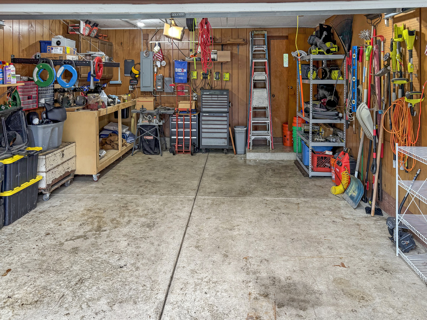 435 Forest Trail Property Photo 31