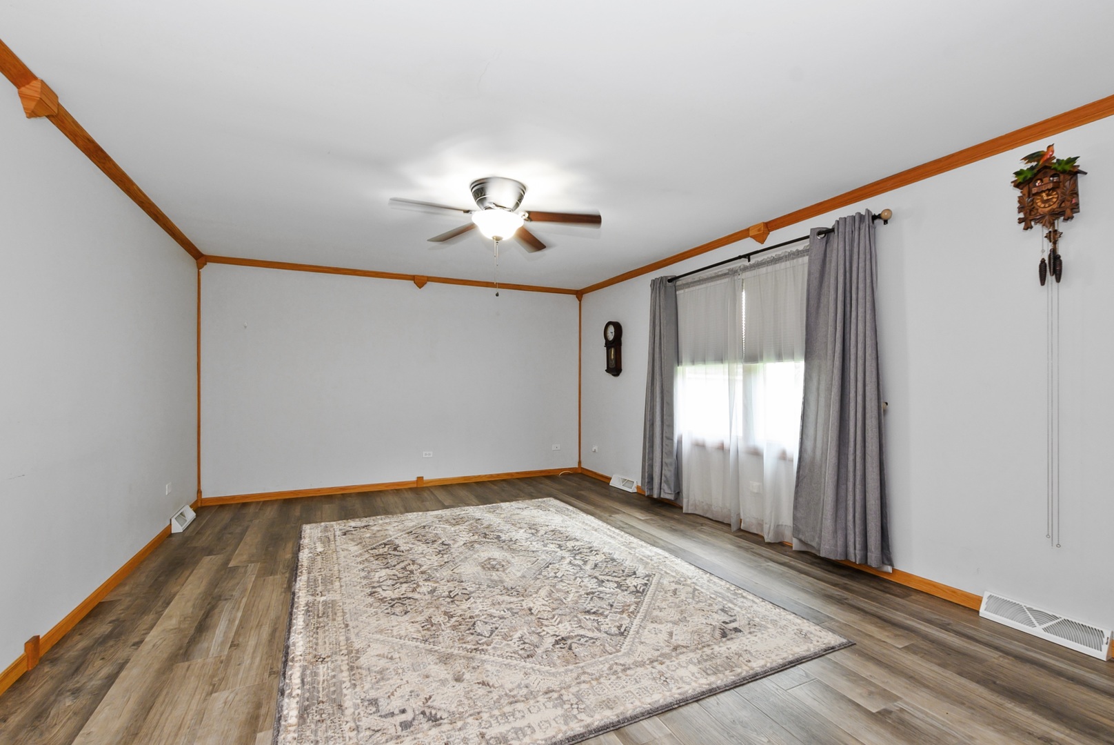24806 S Potawatomie Trail Property Photo 3