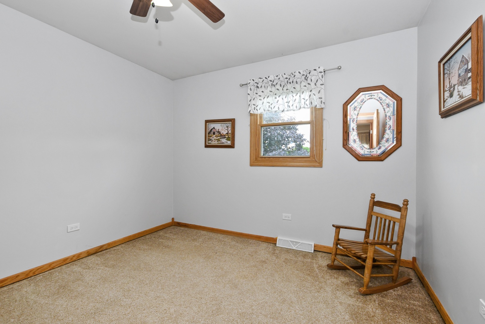 24806 S Potawatomie Trail Property Photo 12